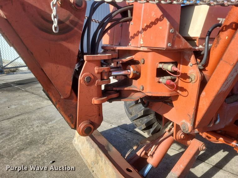 image for item DS5180 1992 Ditch Witch 7520DD cable plow
