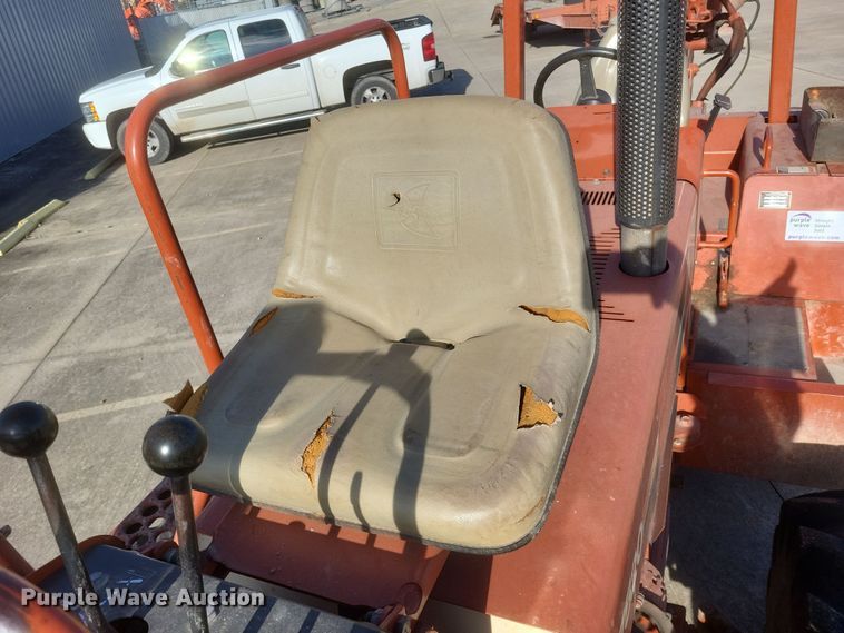 image for item DS5180 1992 Ditch Witch 7520DD cable plow