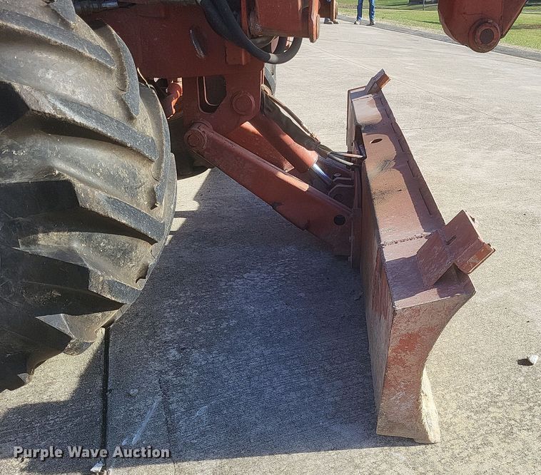 image for item DS5180 1992 Ditch Witch 7520DD cable plow