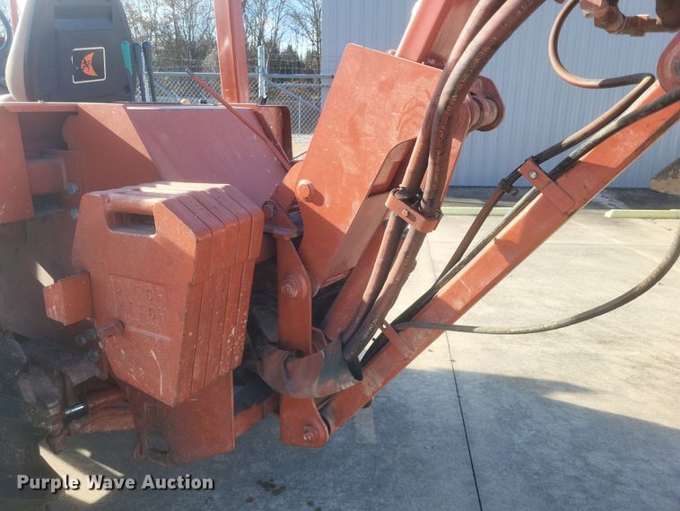 image for item DS5180 1992 Ditch Witch 7520DD cable plow