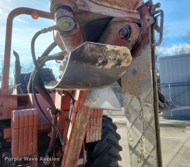 image for item DS5180 1992 Ditch Witch 7520DD cable plow