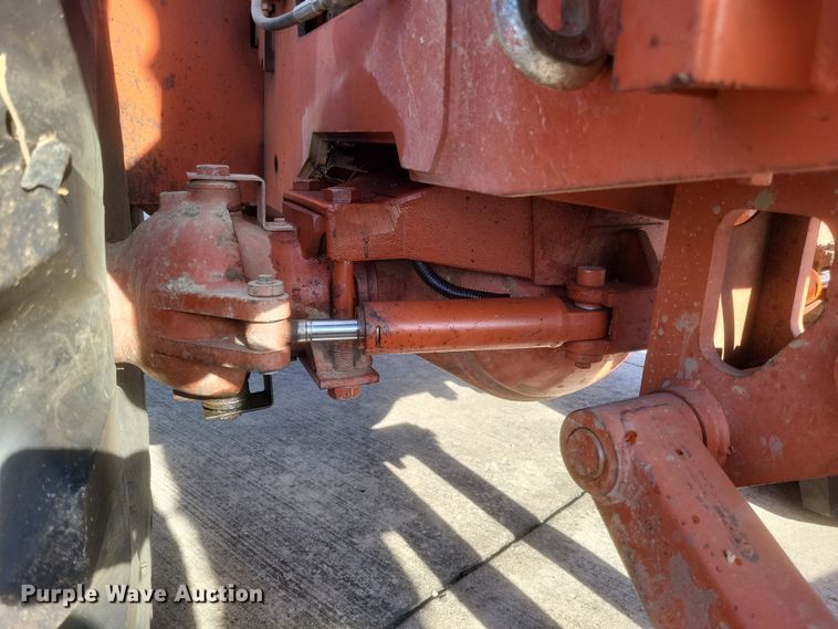 image for item DS5180 1992 Ditch Witch 7520DD cable plow