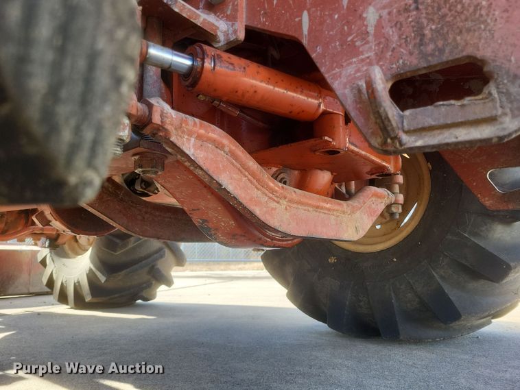 image for item DS5180 1992 Ditch Witch 7520DD cable plow