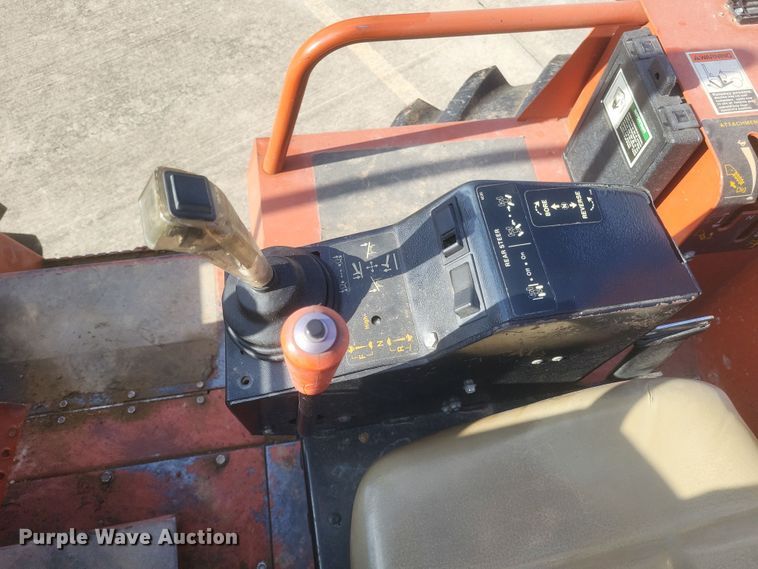 image for item DS5180 1992 Ditch Witch 7520DD cable plow