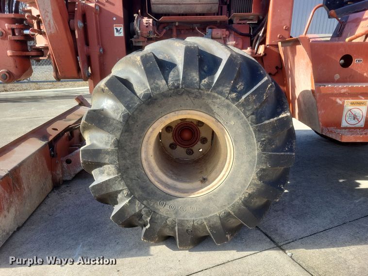 image for item DS5180 1992 Ditch Witch 7520DD cable plow