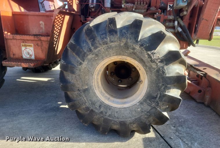 image for item DS5180 1992 Ditch Witch 7520DD cable plow