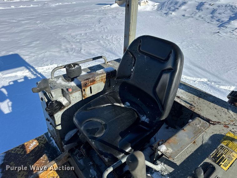 image for item DU3291 1998 Komatsu D38E dozer