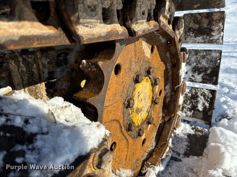 image for item DU3291 1998 Komatsu D38E dozer