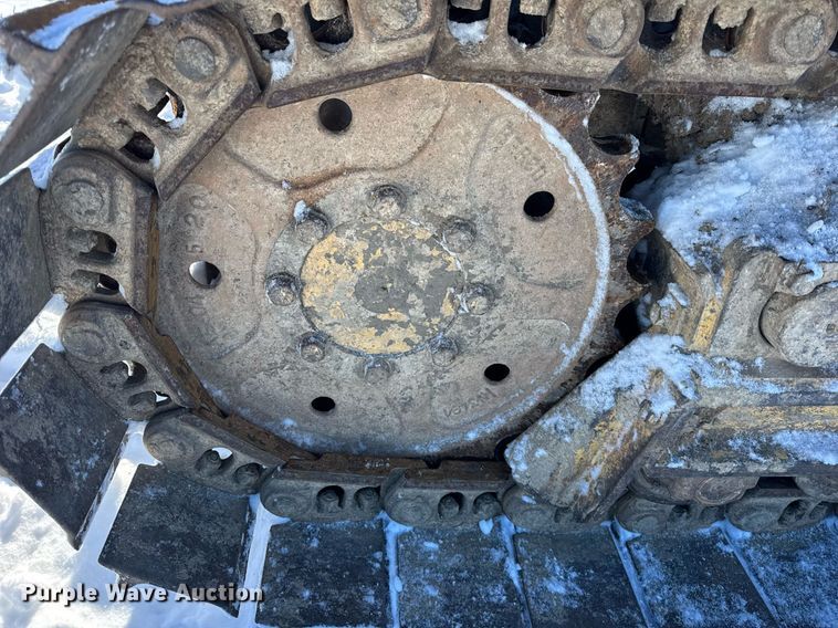 image for item DU3291 1998 Komatsu D38E dozer