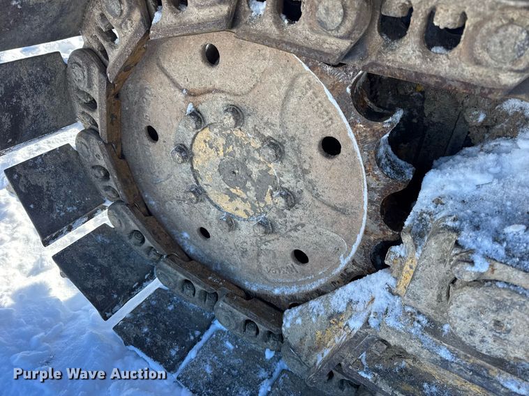 image for item DU3291 1998 Komatsu D38E dozer