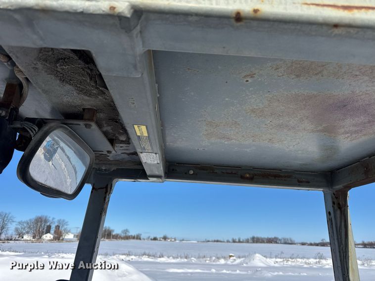 image for item DU3291 1998 Komatsu D38E dozer