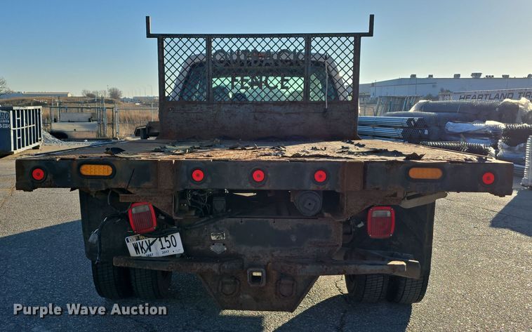 image for item DV0185 2009 Ford F450 Super Duty XL Crew Cab flatbed truck