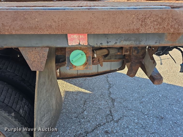 image for item DV0185 2009 Ford F450 Super Duty XL Crew Cab flatbed truck