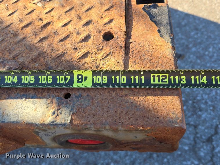 image for item DV0185 2009 Ford F450 Super Duty XL Crew Cab flatbed truck