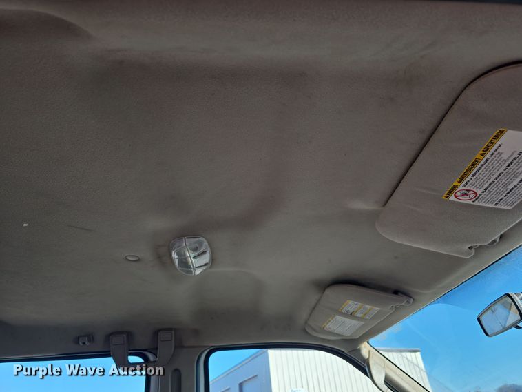 image for item DV0185 2009 Ford F450 Super Duty XL Crew Cab flatbed truck