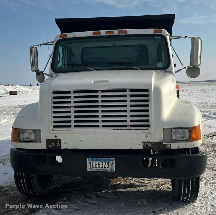 image for item DV0549 2001 International 4700 dump truck