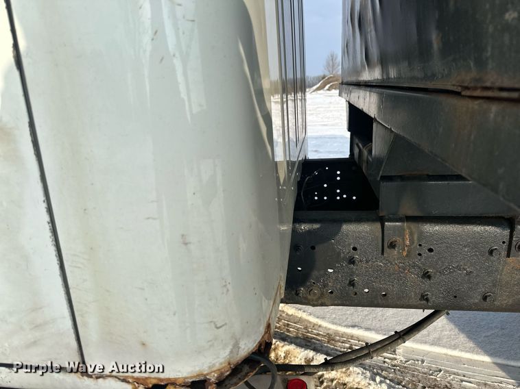 image for item DV0549 2001 International 4700 dump truck