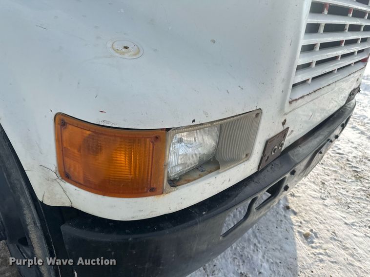 image for item DV0549 2001 International 4700 dump truck