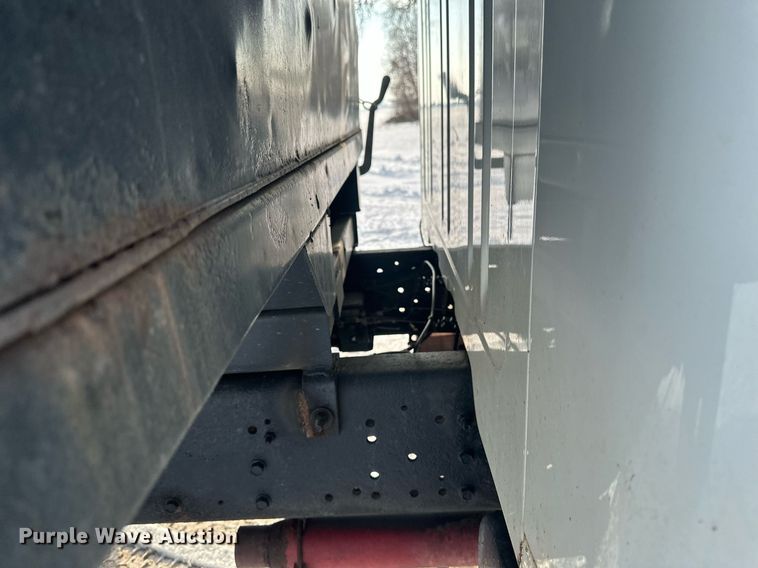 image for item DV0549 2001 International 4700 dump truck