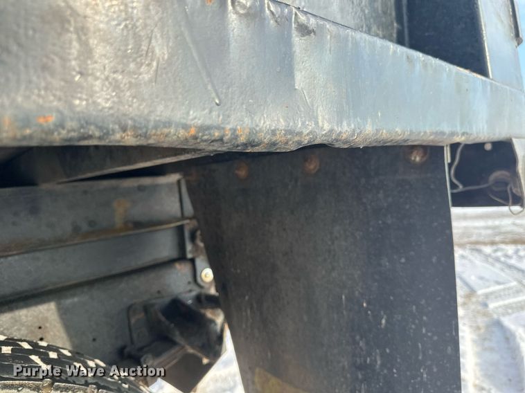 image for item DV0549 2001 International 4700 dump truck