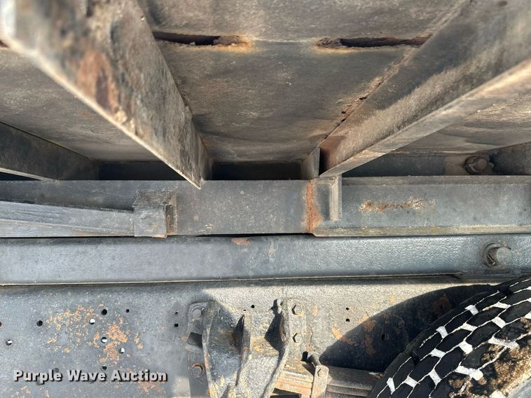 image for item DV0549 2001 International 4700 dump truck