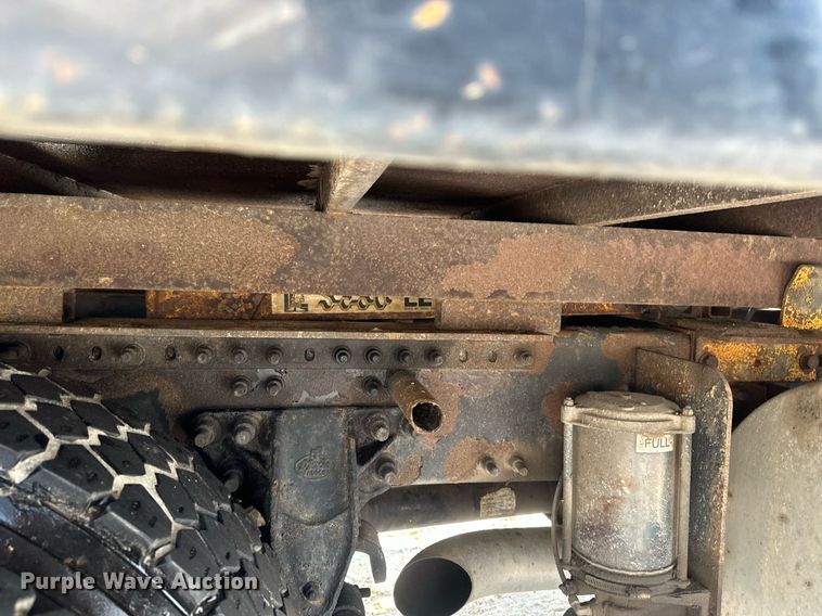 image for item DV0552 2007 Mack CXN612 dump truck