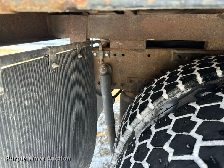 image for item DV0552 2007 Mack CXN612 dump truck