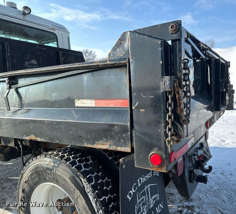 image for item DV0552 2007 Mack CXN612 dump truck