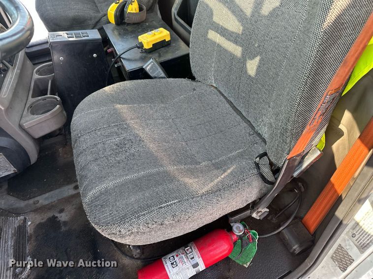 image for item DV0552 2007 Mack CXN612 dump truck