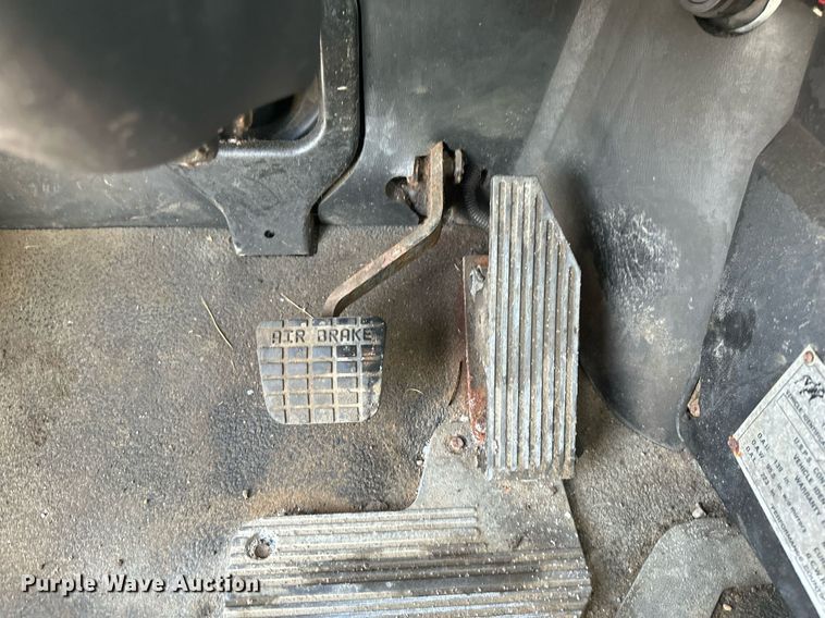 image for item DV0552 2007 Mack CXN612 dump truck