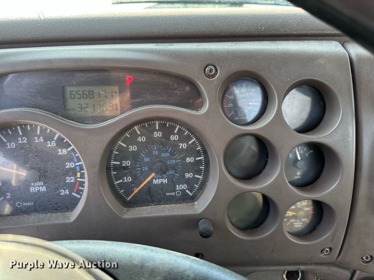 image for item DV0552 2007 Mack CXN612 dump truck