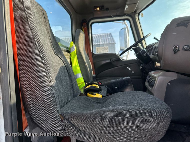 image for item DV0552 2007 Mack CXN612 dump truck