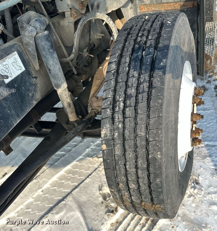 image for item DV0552 2007 Mack CXN612 dump truck