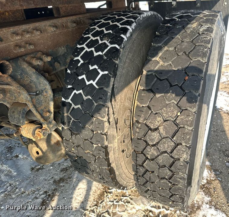 image for item DV0552 2007 Mack CXN612 dump truck