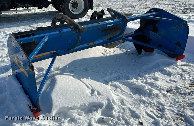 image for item DV0556 Kage  skid steer snow pusher