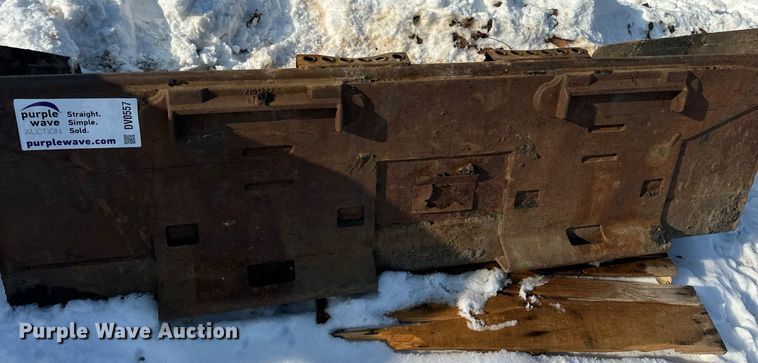 image for item DV0557 73