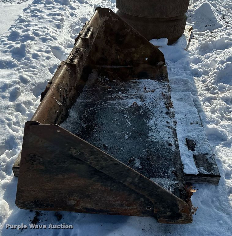 image for item DV0558 73