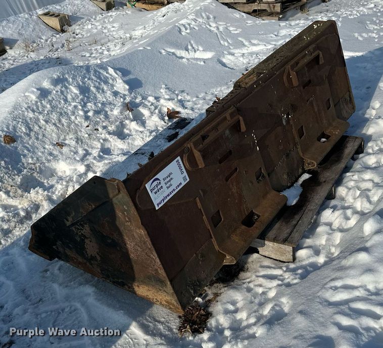 image for item DV0558 73