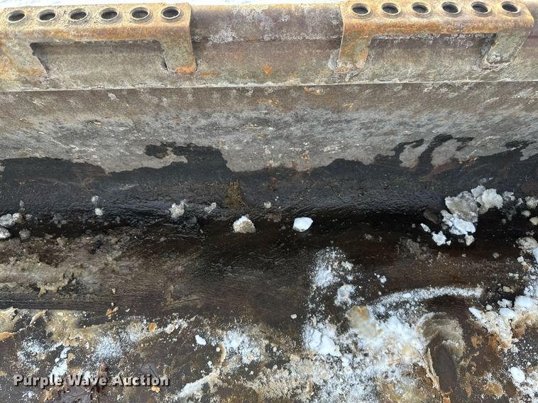 image for item DV0560 86