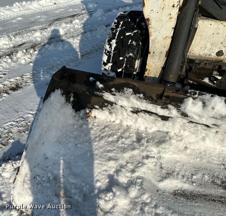 image for item DV0562 2014 Bobcat  S750 skid steer loader