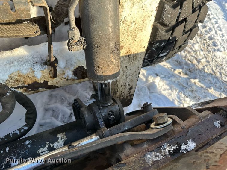 image for item DV0562 2014 Bobcat  S750 skid steer loader