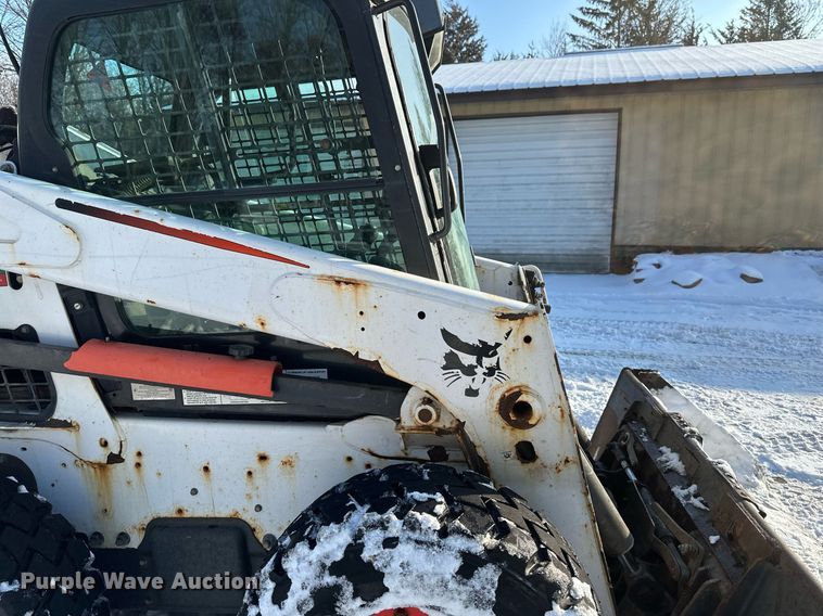 image for item DV0562 2014 Bobcat  S750 skid steer loader