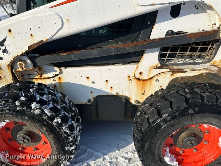 image for item DV0562 2014 Bobcat  S750 skid steer loader