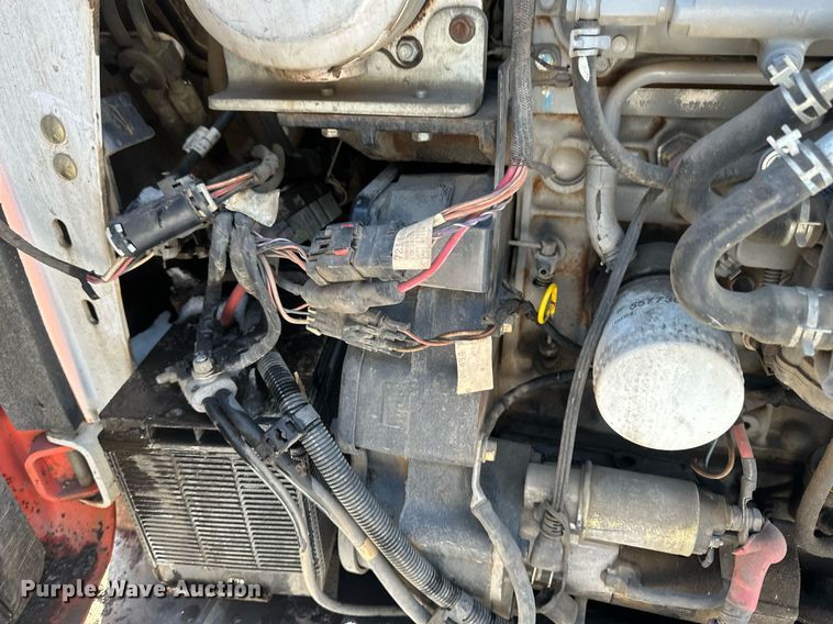 image for item DV0562 2014 Bobcat  S750 skid steer loader