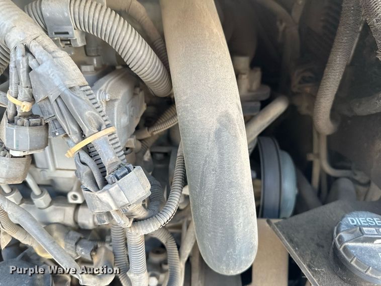 image for item DV0562 2014 Bobcat  S750 skid steer loader