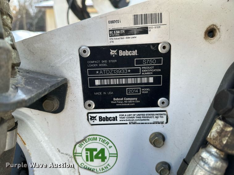 image for item DV0562 2014 Bobcat  S750 skid steer loader