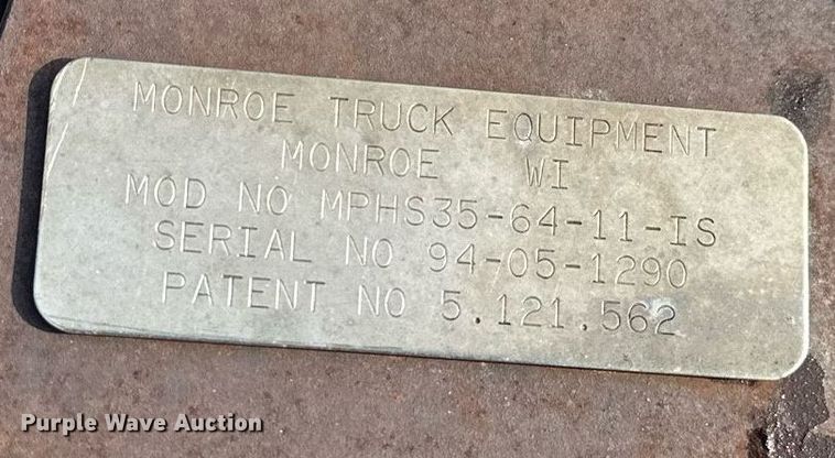 image for item DV0566 1995 International  2554 dump truck