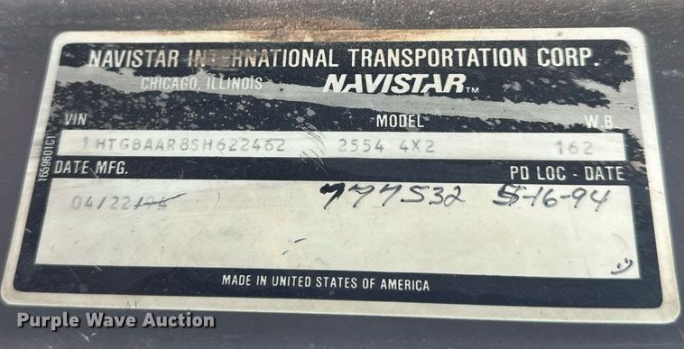 image for item DV0566 1995 International  2554 dump truck