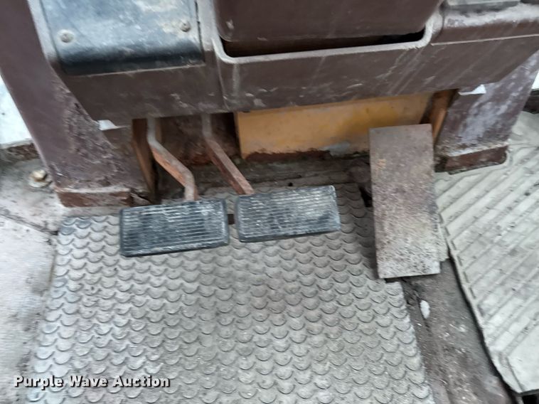 image for item DW2456 1994 Case 580 Super K  backhoe