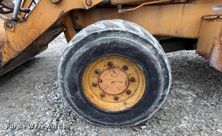 image for item DW2456 1994 Case 580 Super K  backhoe